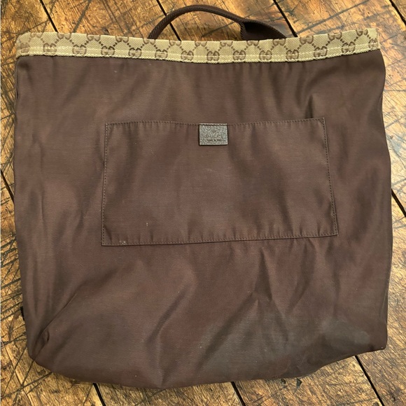 Gucci GG Canvas Tote Bag - Picture 7 of 17